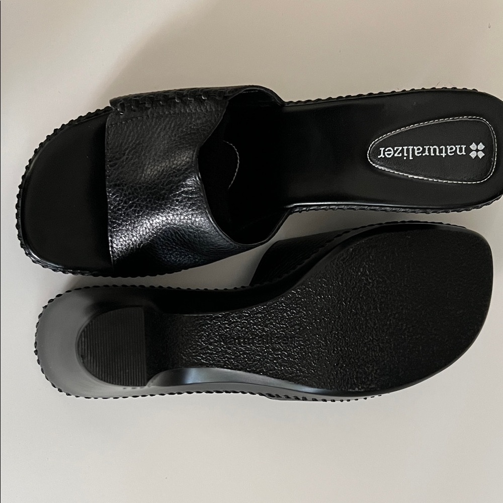 Naturalizer Black Women's Mules